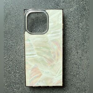 FLAUNT - Square iPhone 14 Pro Case (MagSafe) - Geo White Mother of Pearl